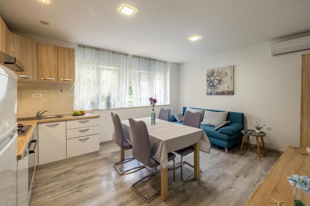 Central Apartment Josko - Combine Parking&Beach&Old Town Split Exterior photo